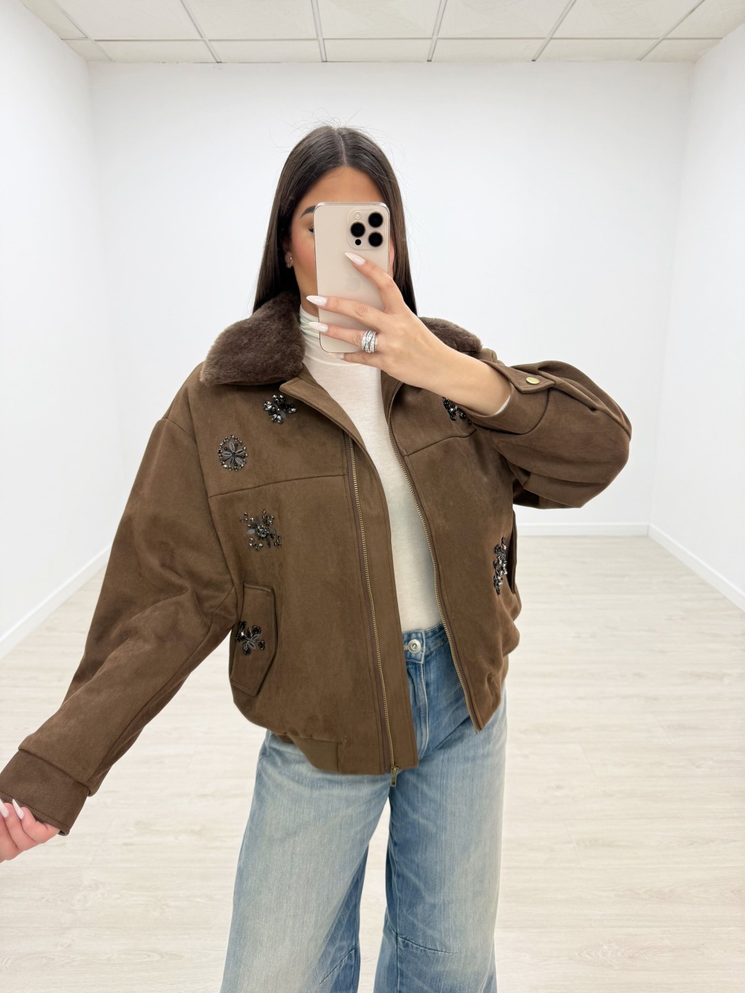 BOMBER EXCLUSIVA PEDRERÍA MARRÓN