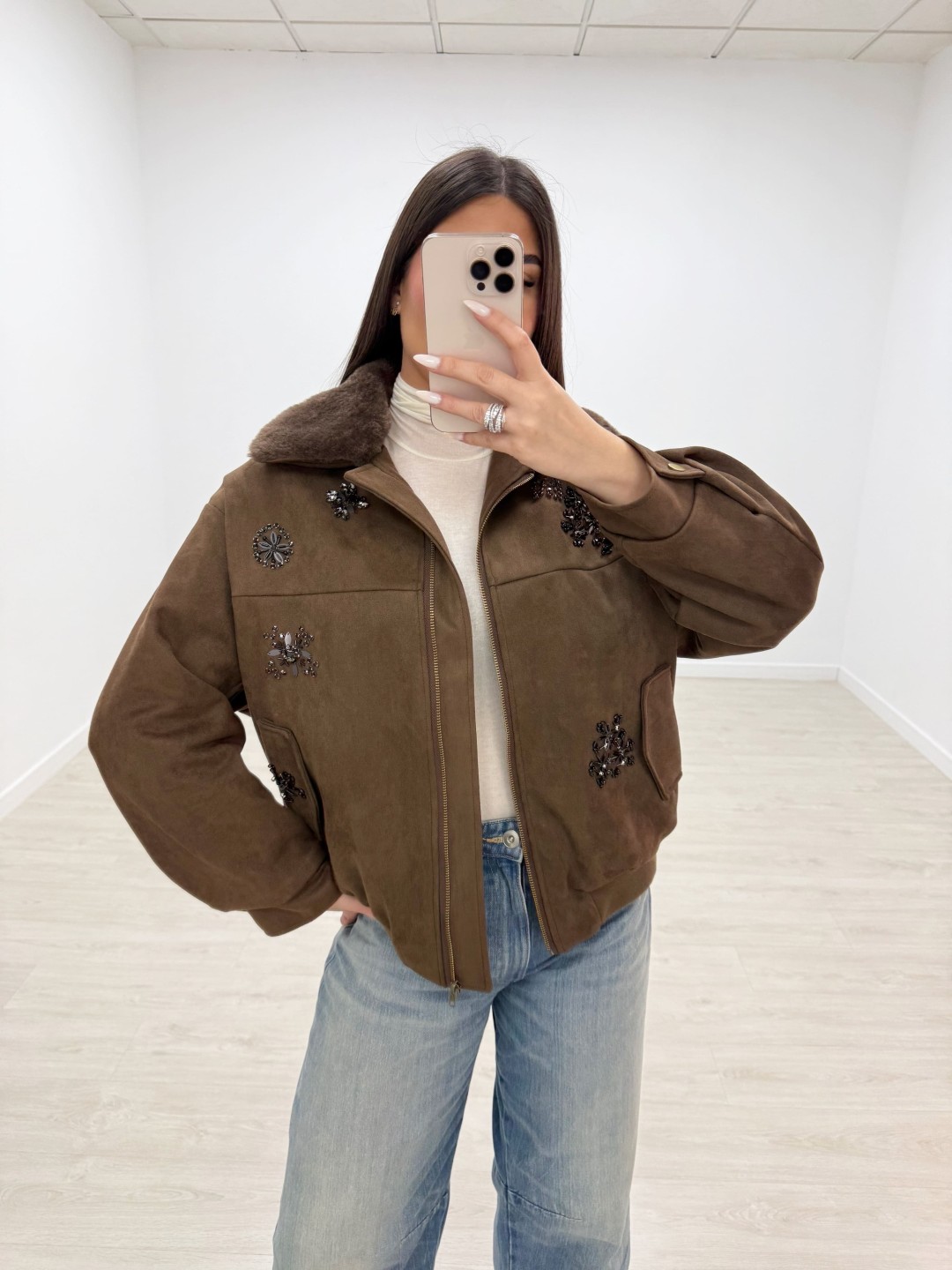 BOMBER EXCLUSIVA PEDRERÍA MARRÓN