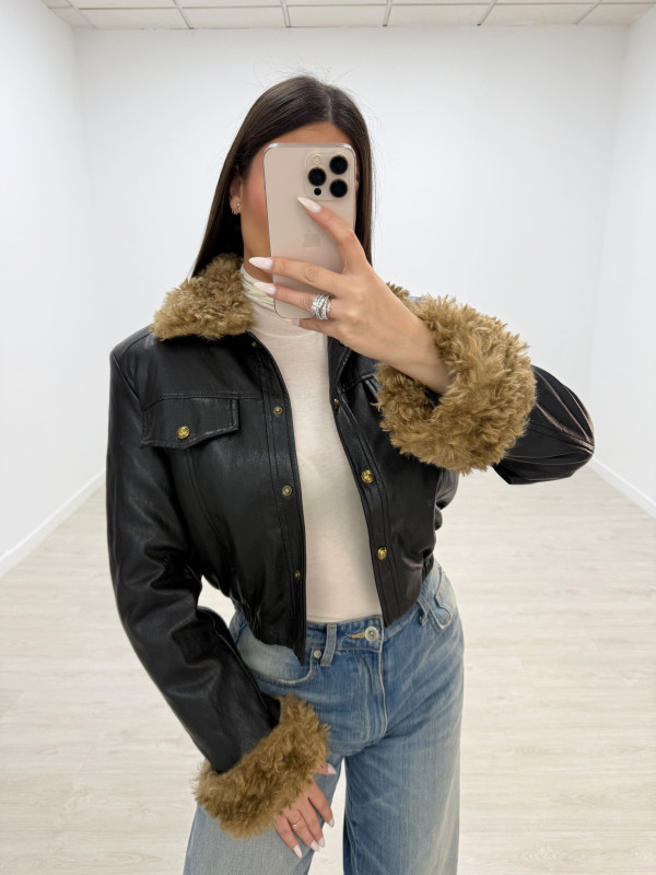 CHAQUETA EXCLUSIVA POLIPIEL BORREGO NEGRA
