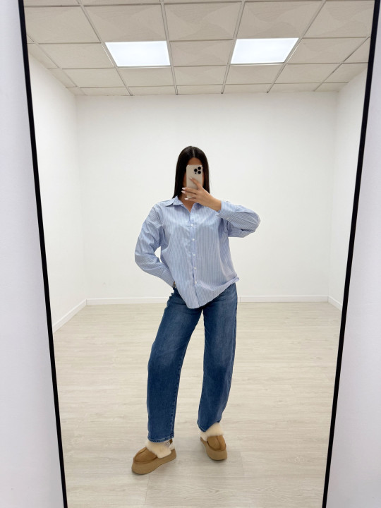 CAMISA OVERSIZE RAYAS CELESTE