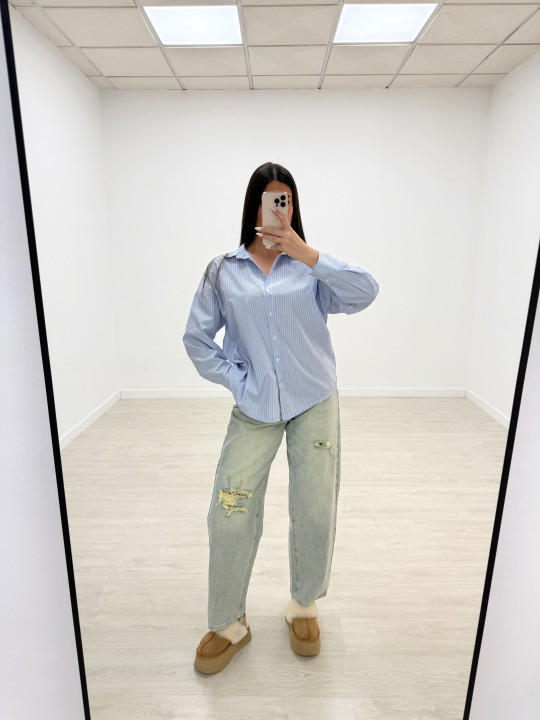 CAMISA OVERSIZE RAYAS CELESTE