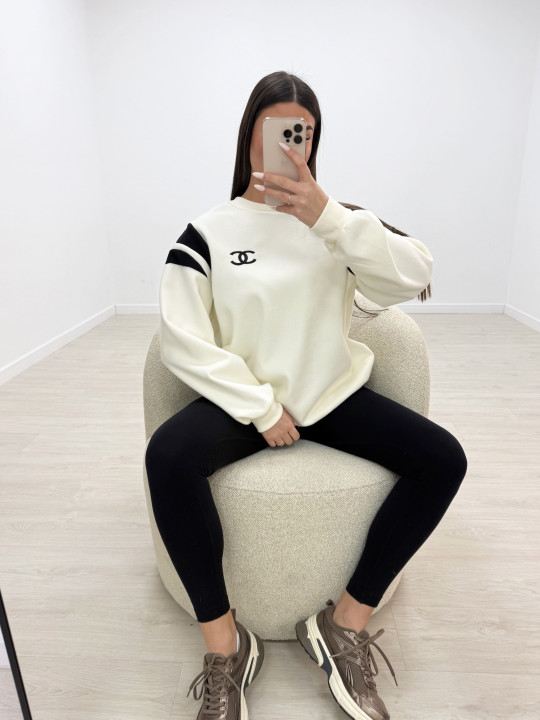 SUDADERA CHANEL BLANCA