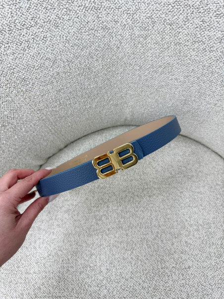 CINTURÓN BB CELESTE (PIEL 100%)