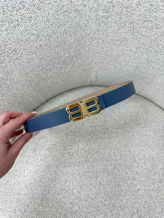 CINTURÓN BB CELESTE (PIEL 100%)