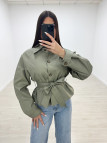 CHAQUETA GABARDINA CROP VERDE