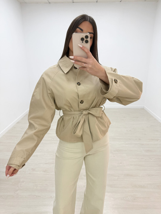 CHAQUETA GABARDINA CROP CAMEL
