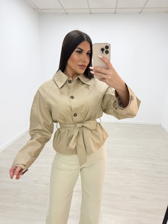 CHAQUETA GABARDINA CROP CAMEL