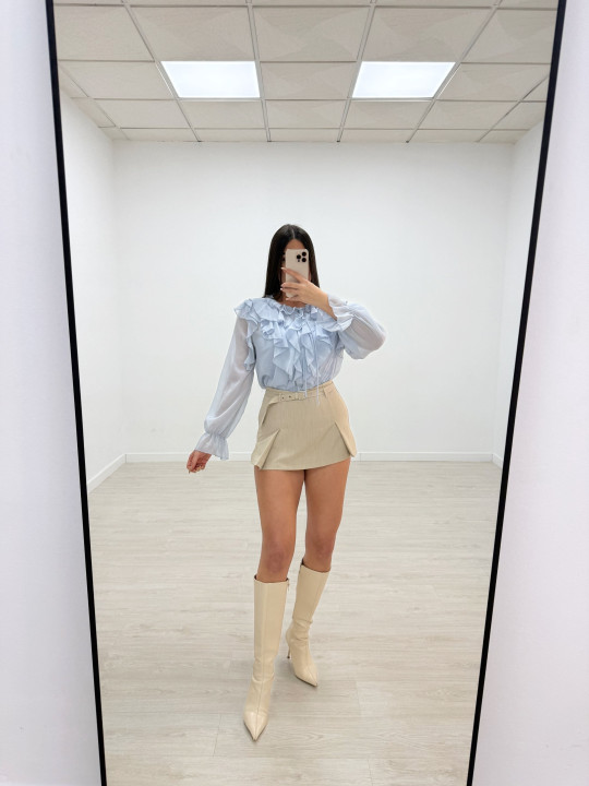 CAMISA SEDA VOLANTES CELESTE