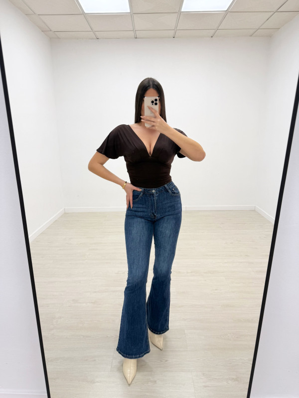 TOP ALBA MARRÓN (LICRA FRÍA)