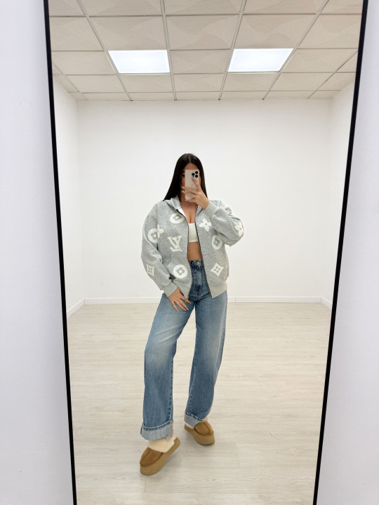 SUDADERA LV RELIEVE GRIS