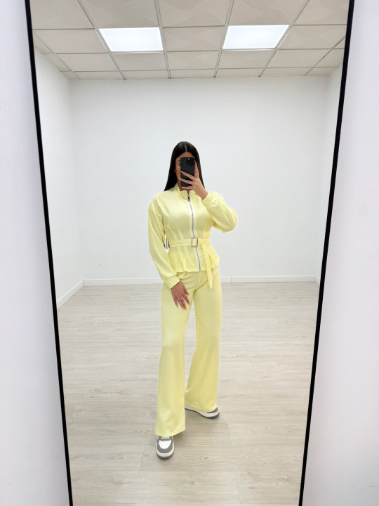 CONJUNTO OYSHO AMARILLO