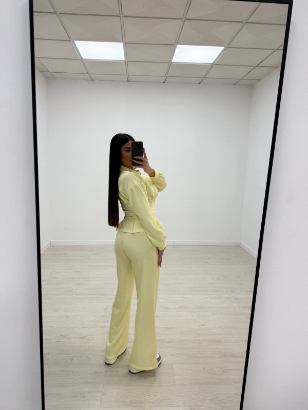 CONJUNTO OYSHO AMARILLO