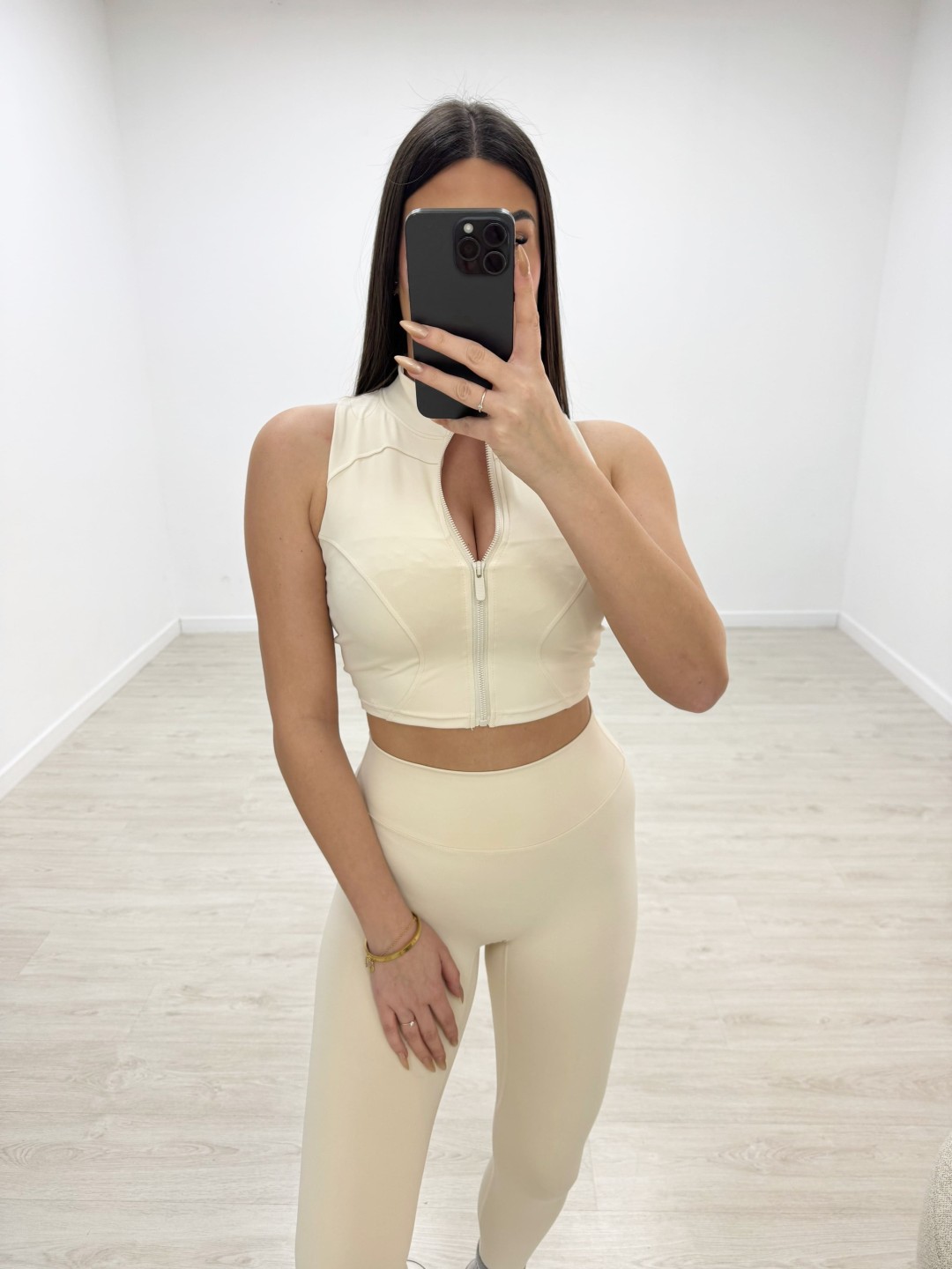 CONJUNTO DEPORTIVO SISA BEIGE