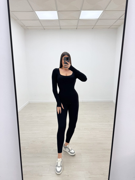 MONO REDUCTOR ESCOTE NEGRO