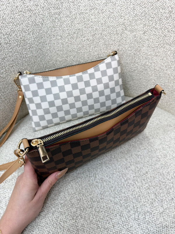 BOLSO MANO ESTAMPADO CUADROS