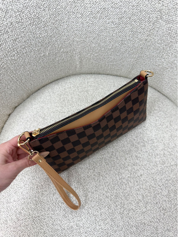 BOLSO MANO ESTAMPADO CUADROS