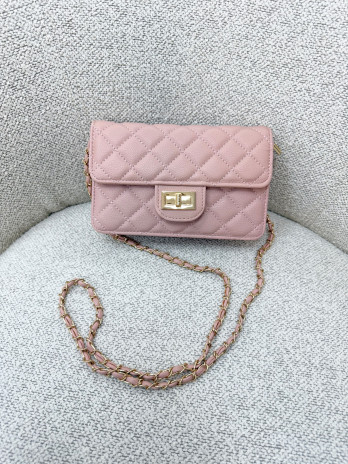 CARTERA CON CADENA ROSA PALO