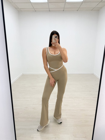 CONJUNTO YOGA PREMIUM - CAMEL