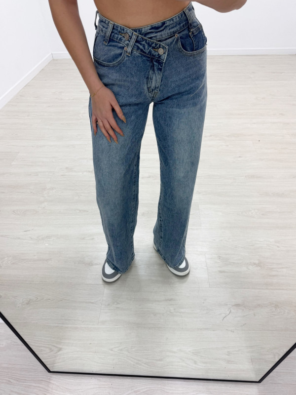 PANTALÓN VAQUERO ASIMÉTRICO - 1581