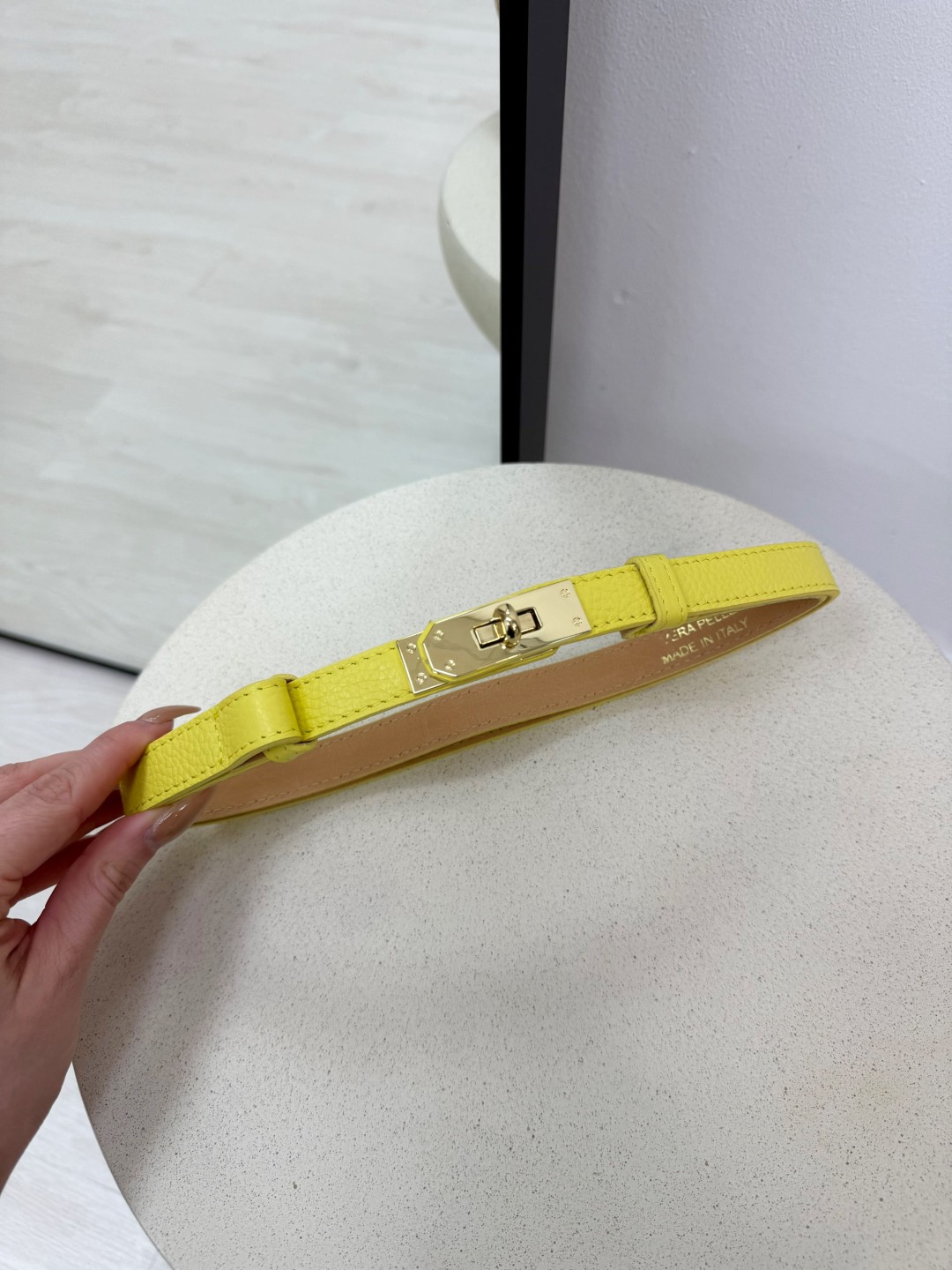 CINTURÓN HERMS (PIEL 100%) - AMARILLO