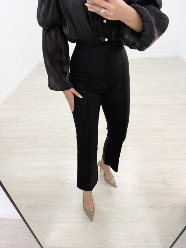 PANTALÓN DE VESTIR FLARED CROP - NEGRO