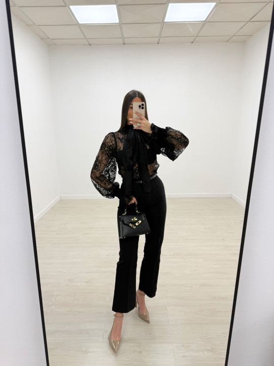 CAMISA ENCAJE PREMIUM - NEGRA