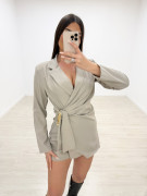 MONO BLAZER DETALLE - TOUPE