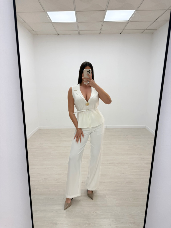 CHALECO DETALLE CINTURÓN - BLANCO