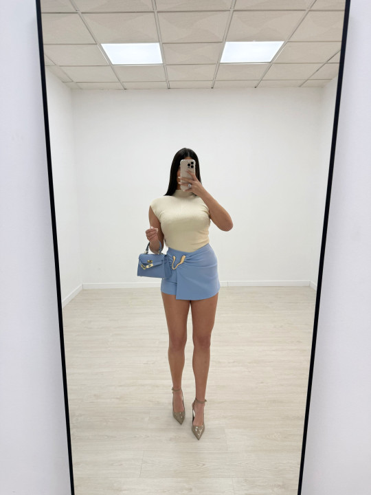 FALDA PANTALÓN DETALLE - CELESTE