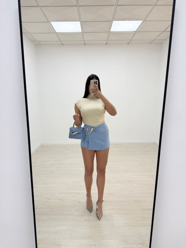 FALDA PANTALÓN DETALLE - CELESTE