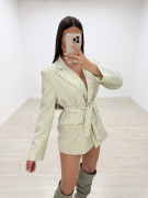 BLAZER TACHAS PREMIUM - BEIGE