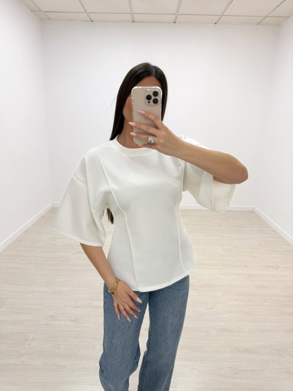 CAMISETA BASIC SILUETA - BLANCA