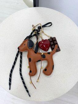 LLAVERO DALMATA (PIEL 100%)