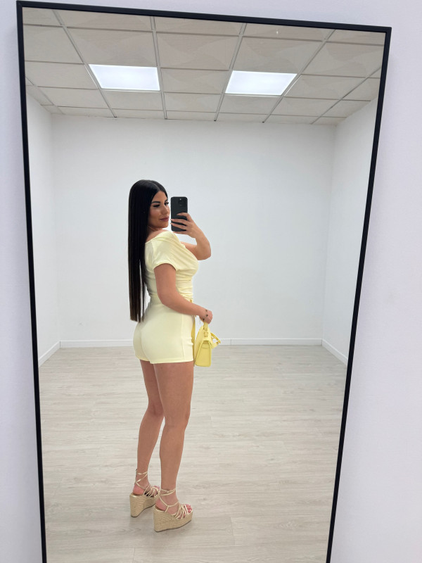 FALDA PANTALÓN DETALLE - AMARILLO BUTTER