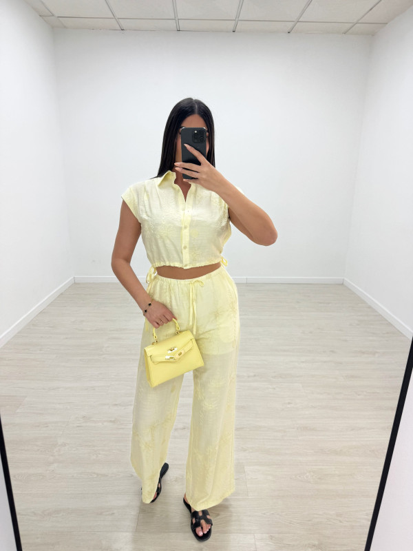 CONJUNTO BORDADO - AMARILLO BUTTER