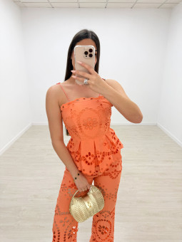 CONJUNTO BORRDADO PERFORADO CORAL