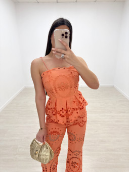 CONJUNTO BORRDADO PERFORADO CORAL