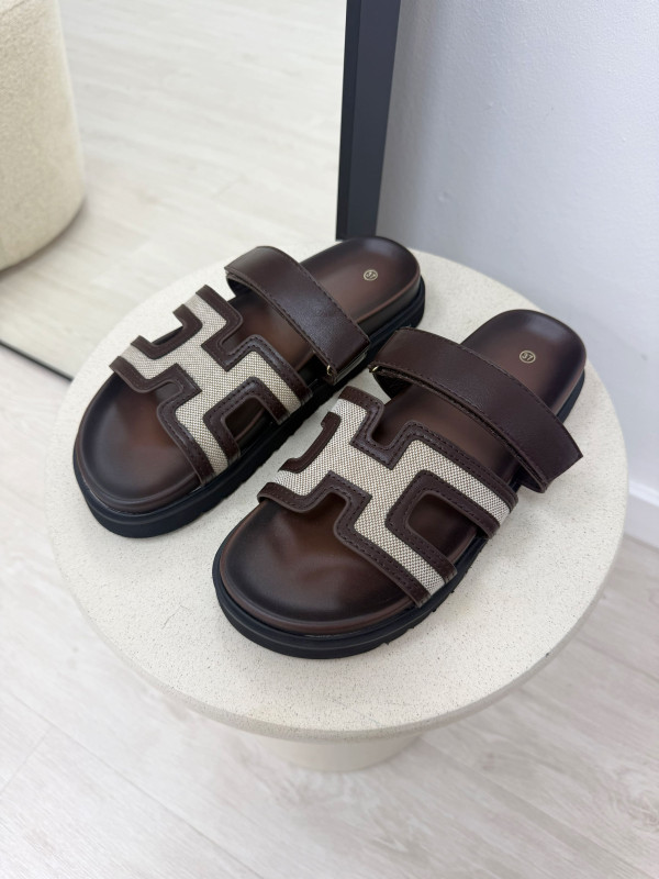 SANDALIAS HERMS - MARRÓN