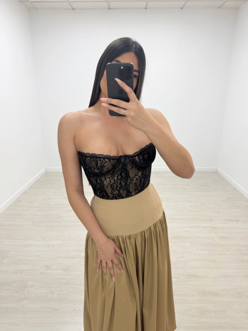 CORSÉ ENCAJE EXCLUSIVO NEGRO