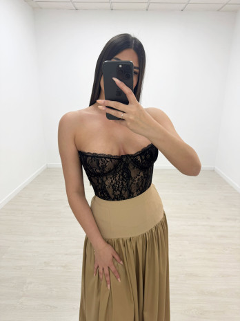 CORSÉ ENCAJE EXCLUSIVO NEGRO