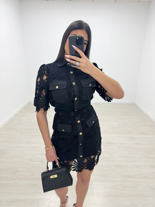 CONJUNTO FALDA PERFORADO Y BORDADO - NEGRO