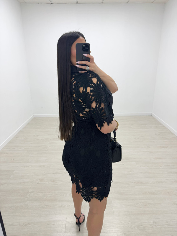 CONJUNTO FALDA PERFORADO Y BORDADO - NEGRO