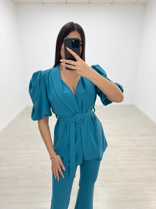 TRAJE TURQUESA