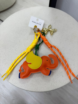 LLAVERO ELEPHANT - NARANJA (PIEL 100%)