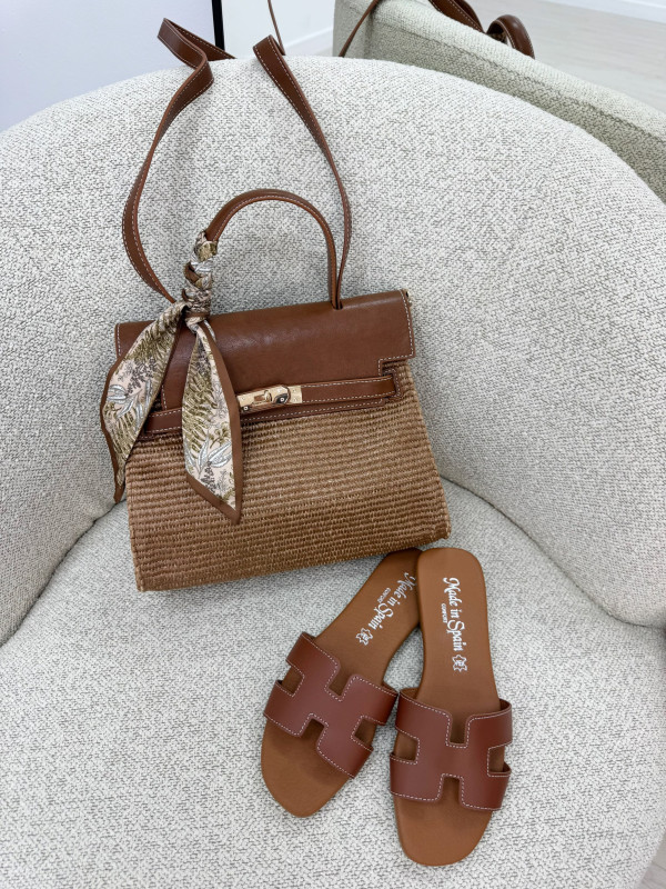 BOLSO KELLY RAFIA EXCLUSIVO - MATERIAL (PIEL 100%)