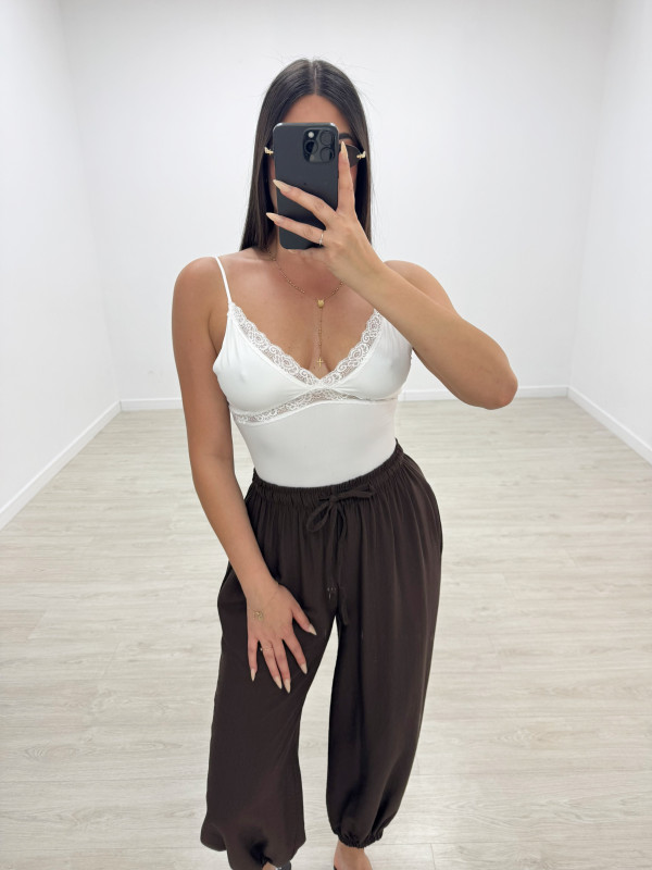 PANTALÓN GLOBO BASIC - MARRÓN