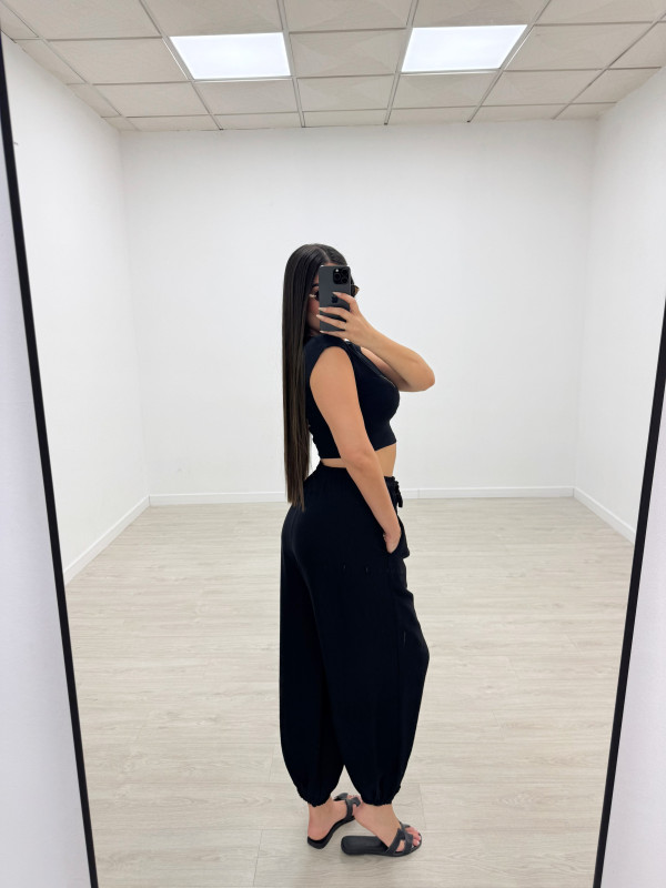 PANTALÓN GLOBO BASIC - NEGRO