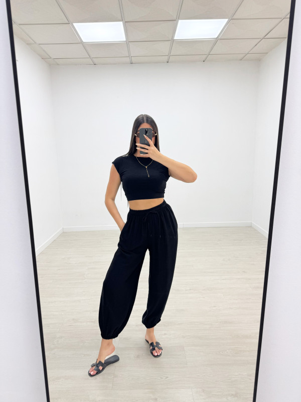 PANTALÓN GLOBO BASIC - NEGRO