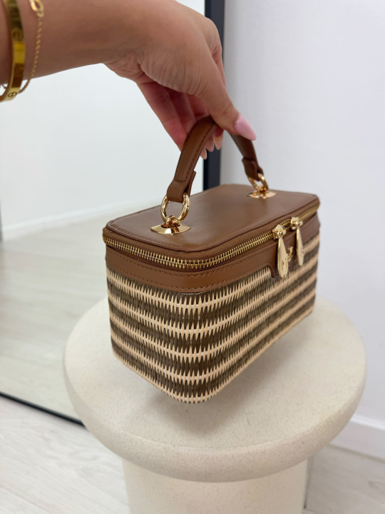 BOLSO CLUTCH TIPO NECESER - MATERIAL