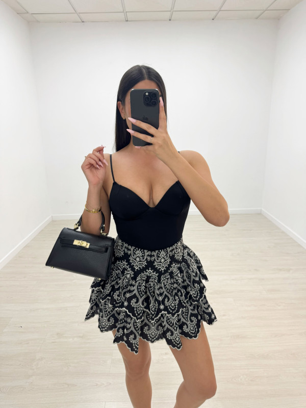 FALDA SANTORINI BORDADA - NEGRO